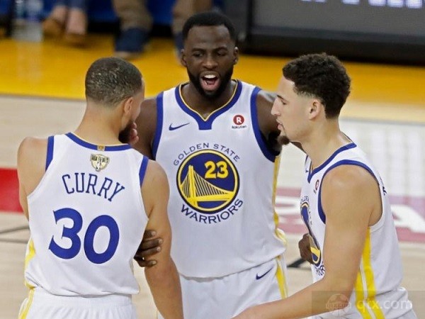 赛事直播-勇士锁定NBA总决赛季后赛历史146次 3-0 领跑者全部晋级