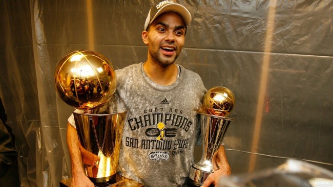 赛事直播-帕克回应说 他可能会回到NBA执教 波波维奇退役会考虑的