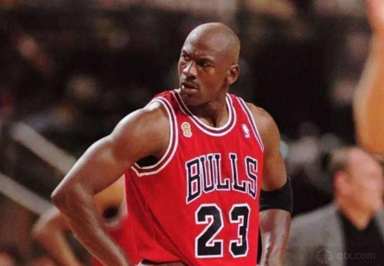 赛事直播-谁是NBA?赢得FMVP最多的球员乔丹6次赢得FMVP 无人能敌